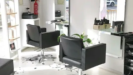 Elegance LuXía