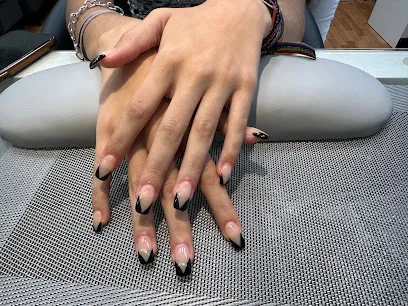 E.M. Nails