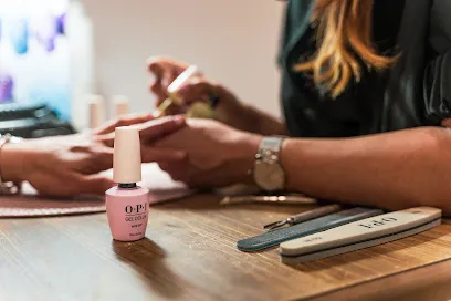 E&M Peluquería y Estética