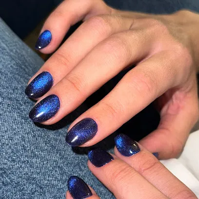 Emma Nails