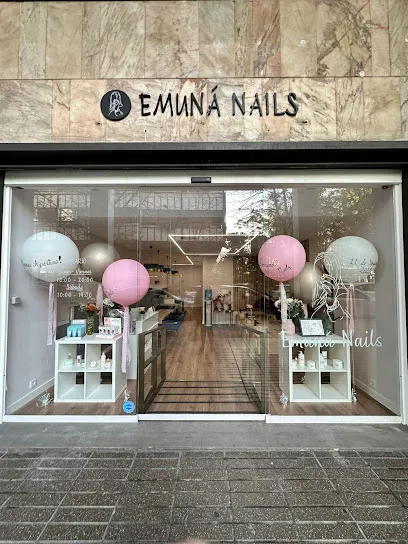 Emuna Nails