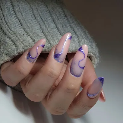 Enora Nails