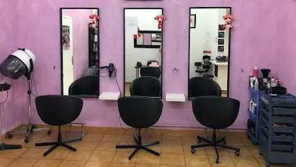 Esencia Estética y Peluquería Unisex