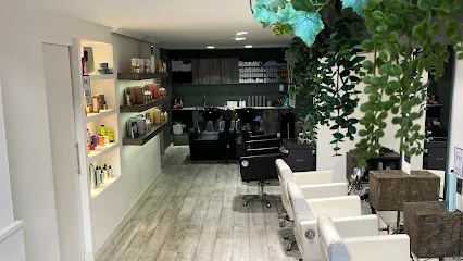 Ester Estilista - Perruqueria a Figueres