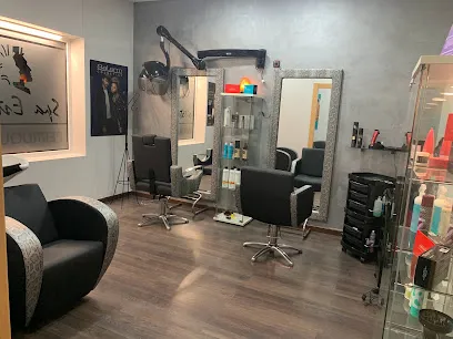 Estética i Perruqueria Maycka