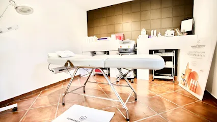 Estética Rafael de Casanovas