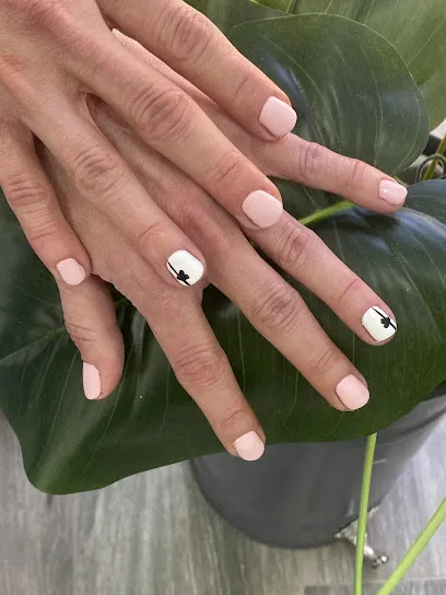 Eve | Nails & Beauty