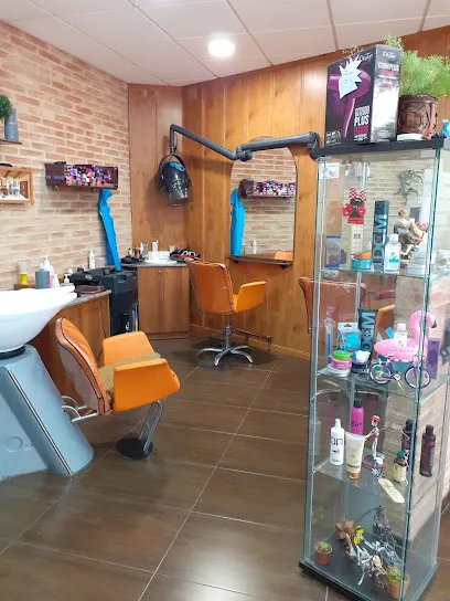 Fandos Peluquería