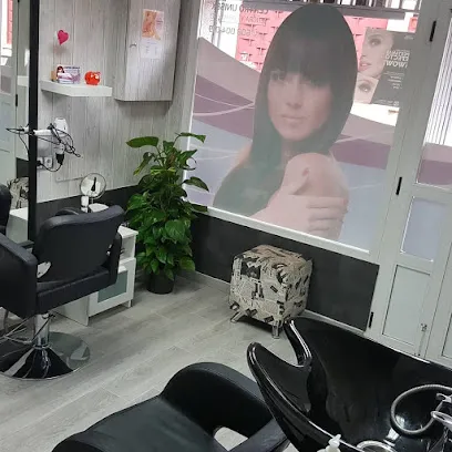 Fanny Peluquería y Estética Unisex