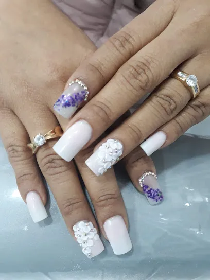 Fashion Nails