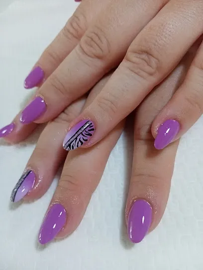 FH'S Peluqueria y Estética