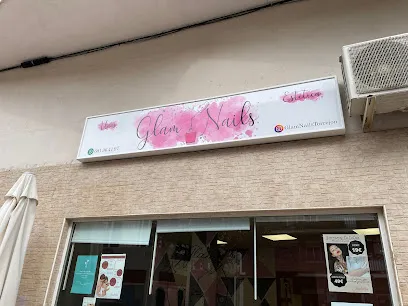 Glam Nails