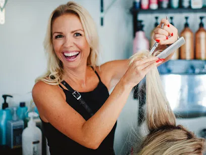 Hair by Linda in Los Naranjos Golf Club