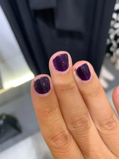 Happy Nails