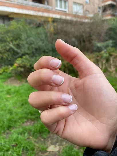 Hello Nails | Les Corts