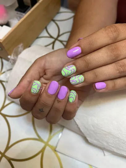Hello Nails | Sant Andreu