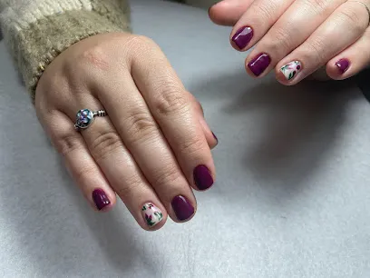 Hille Nails