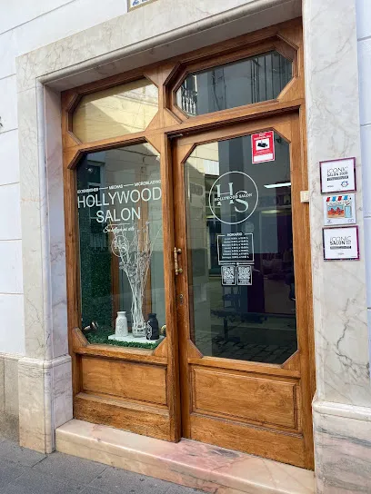 HOLLYWOOD SALÓN