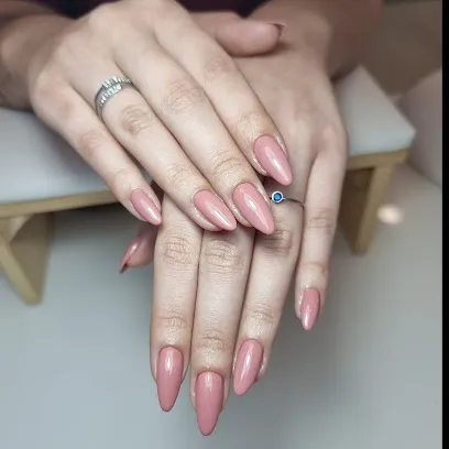 I'M VELVET Nails