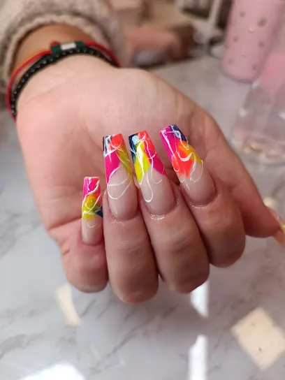 Iris Nails Official Studio
