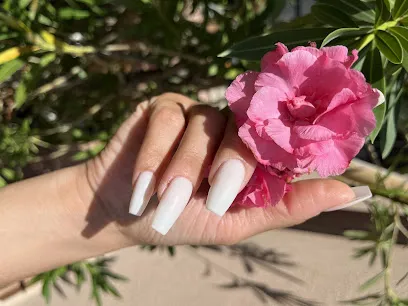 IVINails