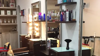 Javier Perruqueria -Bellesa