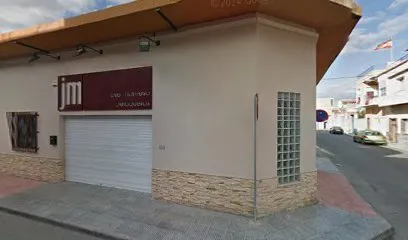 José Manresa Peluqueros