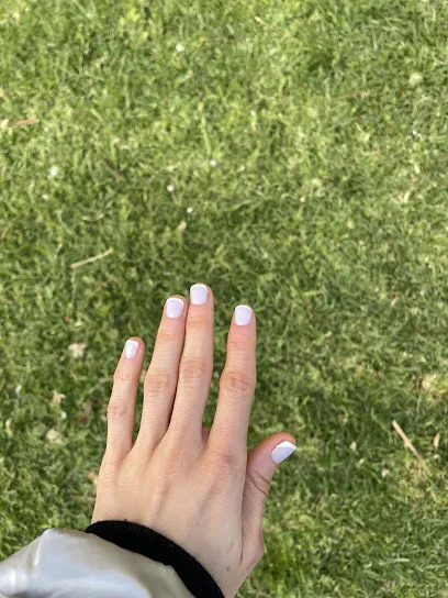 Julia Nail Bar