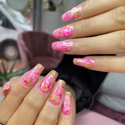 Karlyns Nails & Beauty