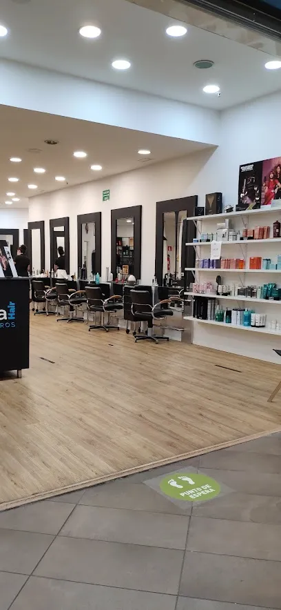 Koupas Peluqueros Granada Hair