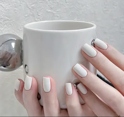 L NAIL STUDIO