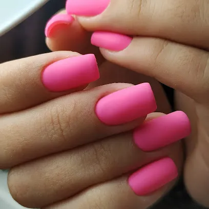 LA BASE Nails AND Beauty