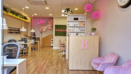 La Bella Nails & Beauty by Zayda Garcia
