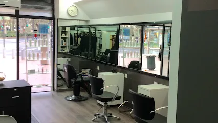 La Parisina Estilistas