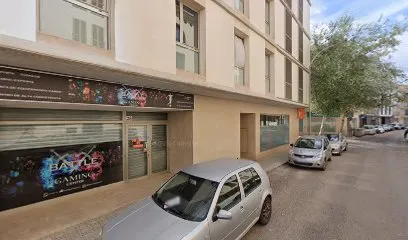 La Pelu | Ronda de l'Institut