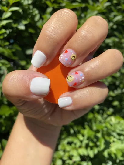 LaLa Nails