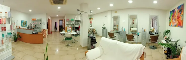 Lali S Peluquería Unisex y Centro De Belleza