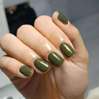 Lashes & Nails Lux