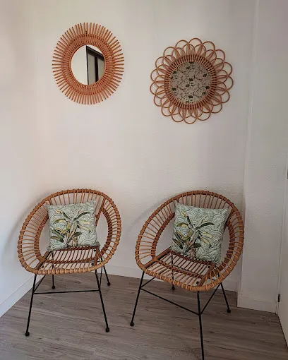 Le Petit Salón by Bibi