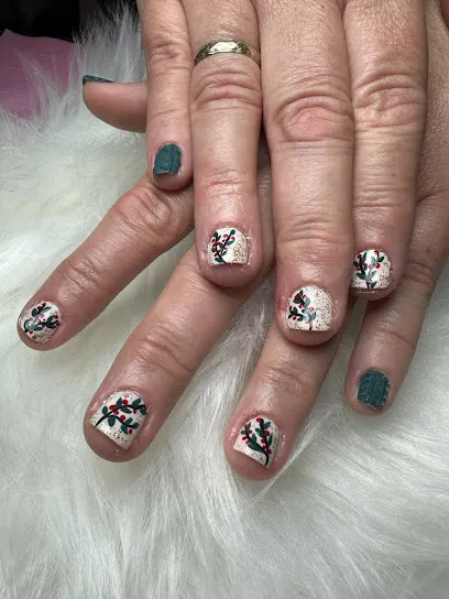 Leo Nails