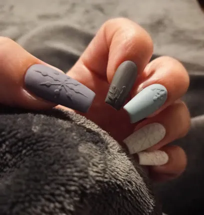 Lisa Nails