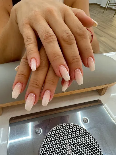 LL Uñas