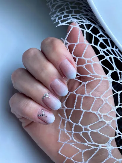 LLEIDA Nails
