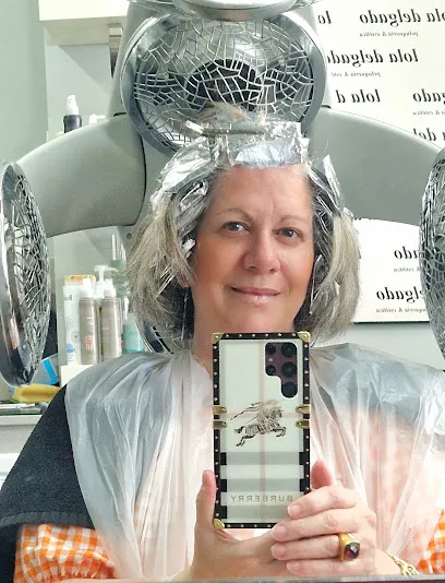 Lola Delgado Peluquería & Estética