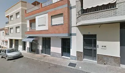 Lola frías peluquería y belleza