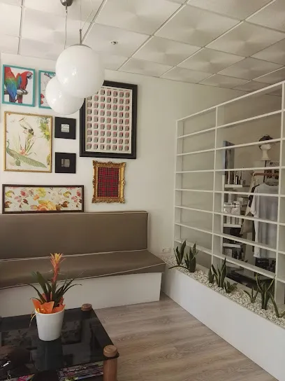 Lola Peluqueria