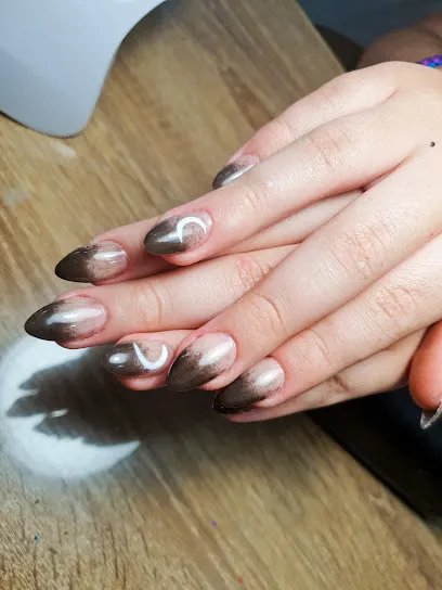 Lolita Bunny Nails