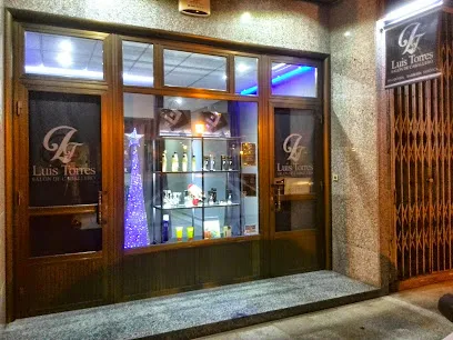 Luis Torres Salón de Belleza