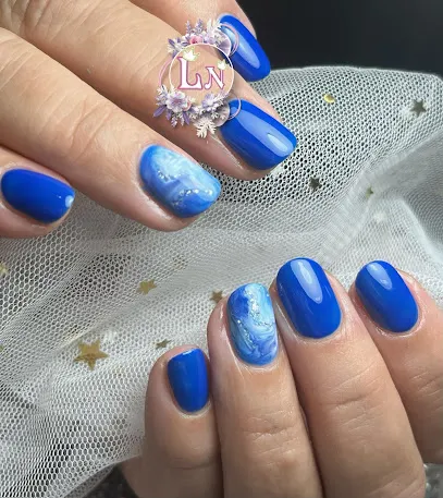 Luna Nails 35