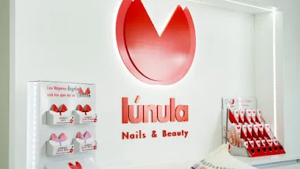 LUNULA